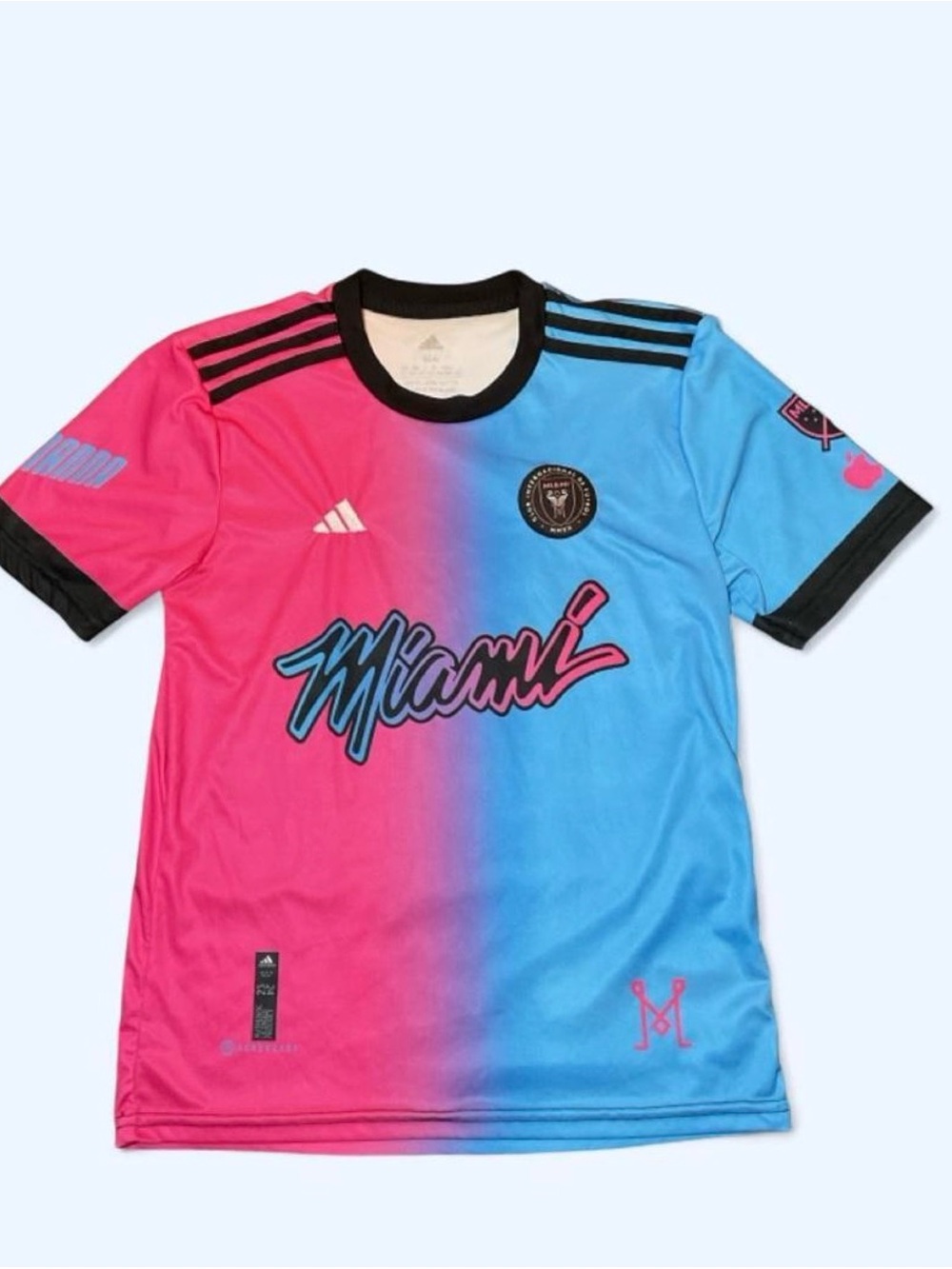 Adidas Miami FC 25/26 Lionel Messi home jersey in pink and blue Size L youth